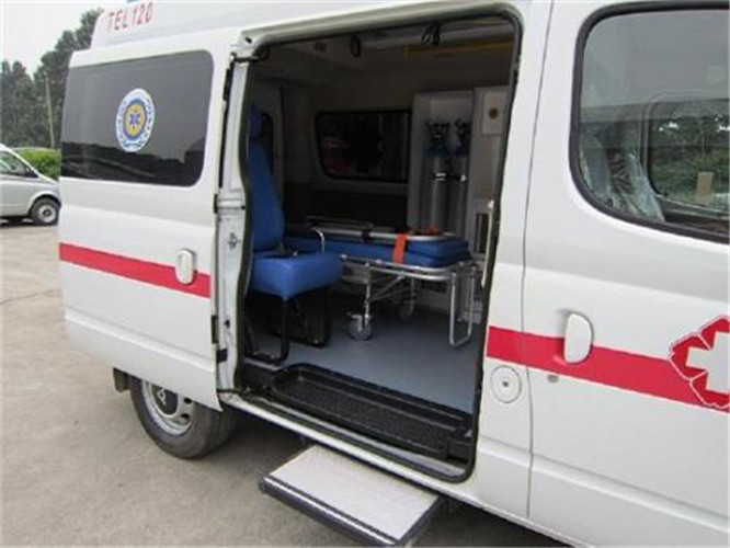 吴桥救护车出租服务案例7